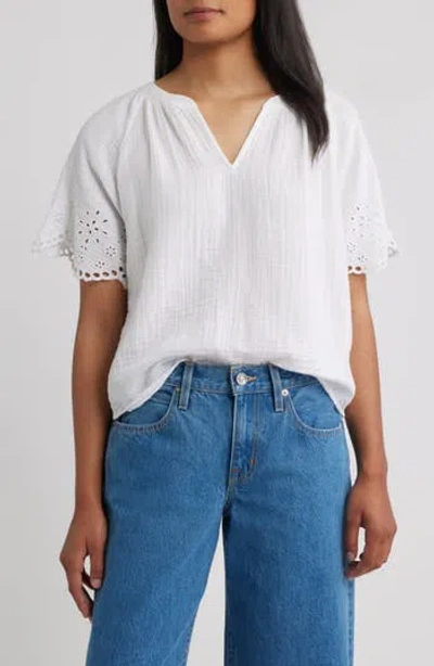 Beachlunchlounge Dessa Eyelet Detail Cotton Top In White