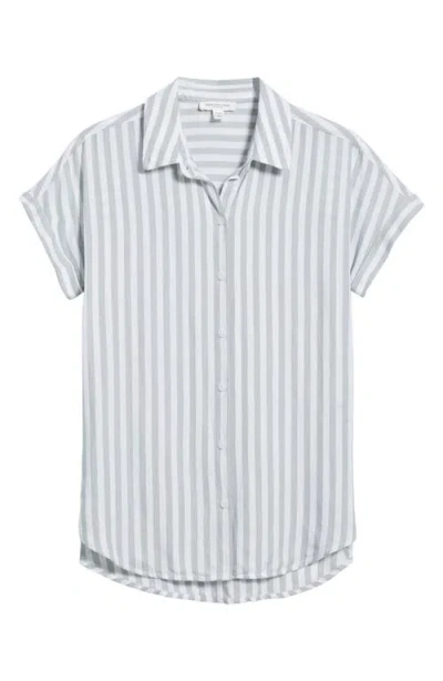 Beachlunchlounge Kenzie Stripe Short Sleeve Button-up Shirt In Green Stone