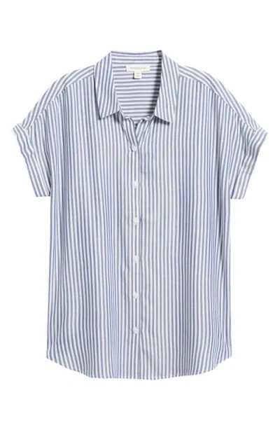 Beachlunchlounge Kenzie Stripe Short Sleeve Button-up Shirt In Majestic Blue