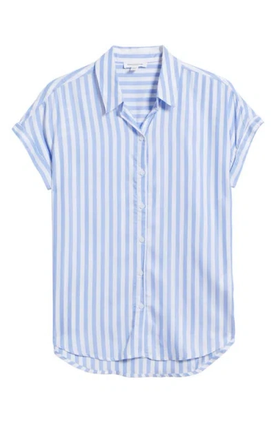 Beachlunchlounge Kenzie Stripe Short Sleeve Button-up Shirt In New Glacier