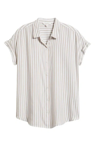 Beachlunchlounge Kenzie Stripe Short Sleeve Button-up Shirt In Neutral