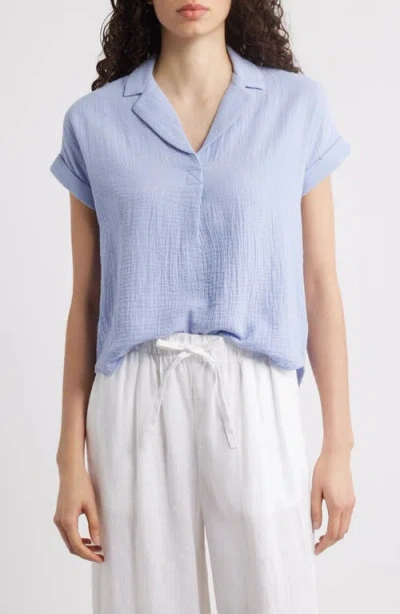Beachlunchlounge London Cotton Gauze Popover Top In Light Denim