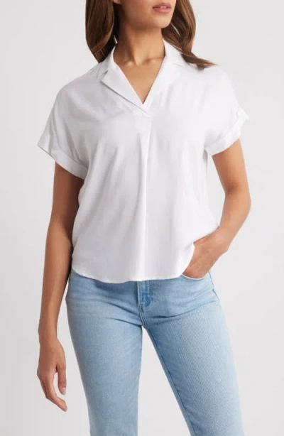 Beachlunchlounge Melody Collar Top In White