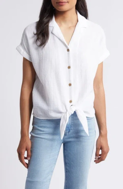 Beachlunchlounge Rain Tie Front Short Sleeve Cotton Gauze Button-up Shirt In White
