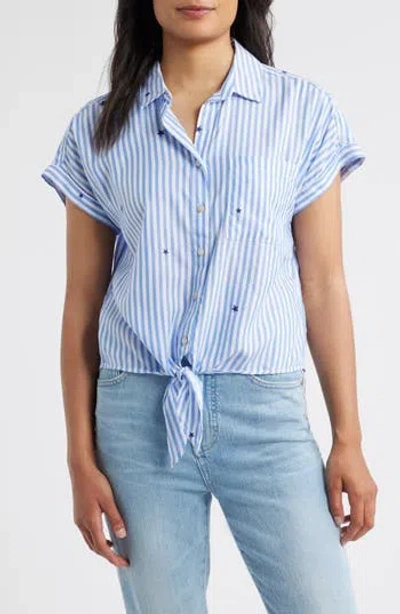 BEACHLUNCHLOUNGE BEACHLUNCHLOUNGE ROSIE EMBROIDERED TIE FRONT SHORT SLEEVE BUTTON-UP SHIRT