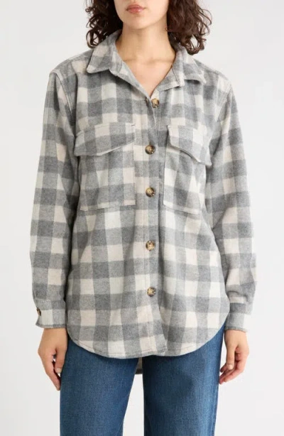 Beachlunchlounge Taelyn Buffalo Plaid Oversize Button-up Shirt In Gray