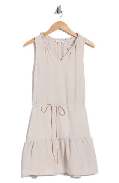 Beachlunchlounge Zendaya Drawstring Dress In Gray
