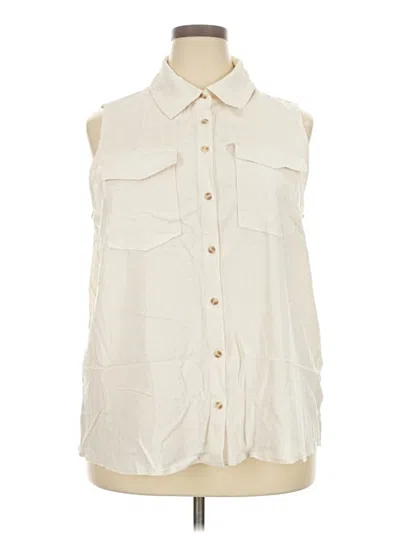 Pre-owned Beacon Sleeveless Button Down Shirt In White