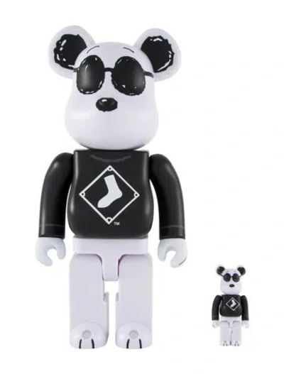 Pre-owned Bearbrick Mlb White Sox X Peanuts Snoopy 100% & 400% Figure Set In Black