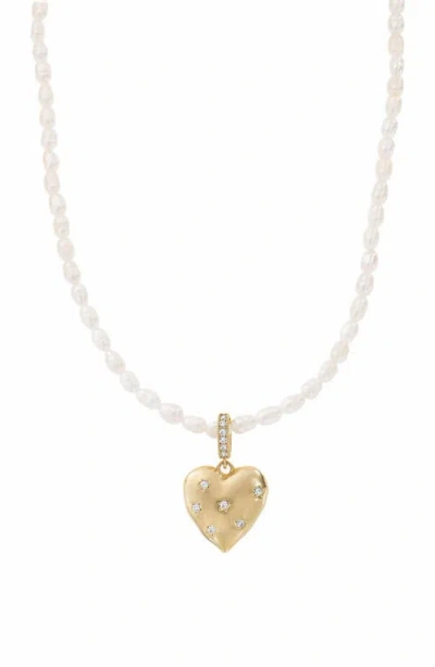 Bearfruit Jewelry Gleam Cultured Pearl Necklace With Heart Shaped Charm Pendant In Gold