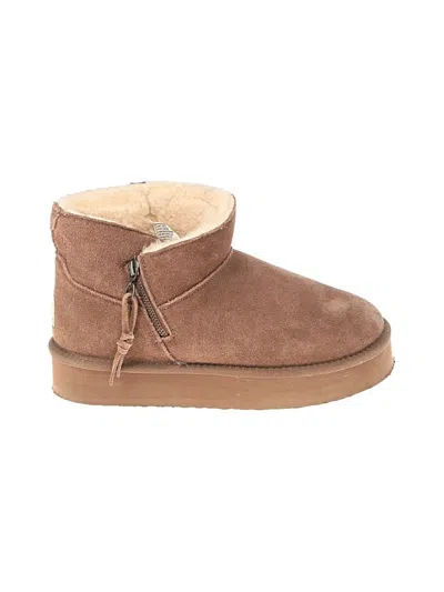 Pre-owned Bearpaw Ankle Boots In Brown