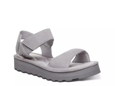 Bearpaw Crest Sandal In Gray