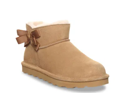 Bearpaw Saige Bootie In Neutral