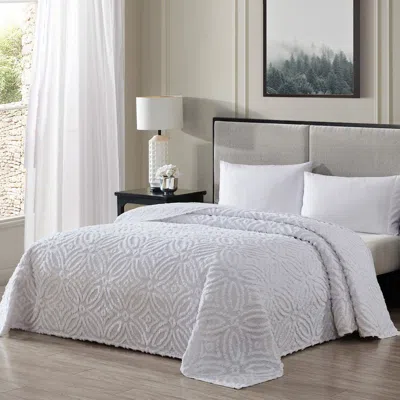 Beatrice Home Fashions Alicia Wedding Ring Chenille Collection Bedspread