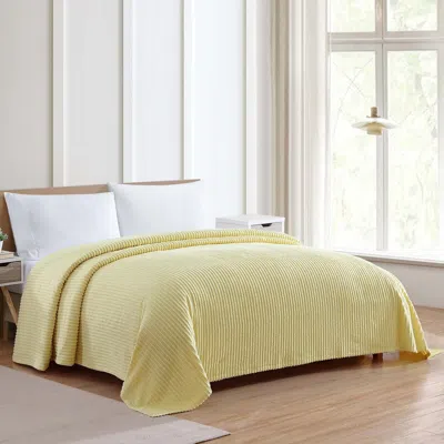 Beatrice Home Fashions Channel Chenille Bedspread