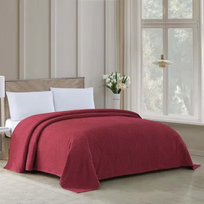 Beatrice Home Fashions Channel Chenille Bedspread