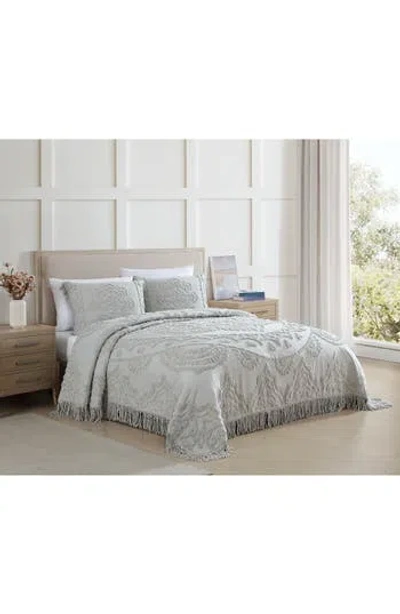 Beatrice Home Fashions Lotus Chenille Comforter In Gray