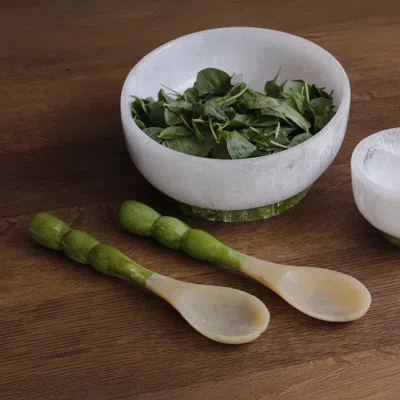 Beatriz Ball Resin 7'' Dining Bowl In White,green