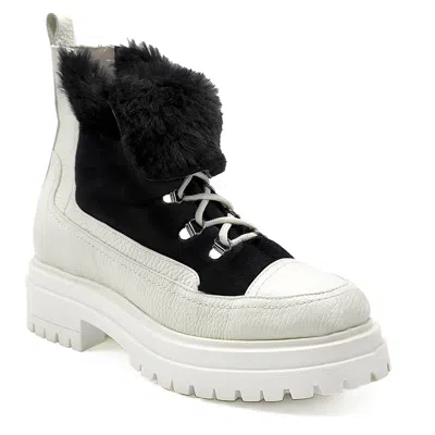 Beautiisoles By Robyn Shreiber Made In Italy Women's Black / White Francy Black Ankle Winter Bootie With Shearling In Black/white