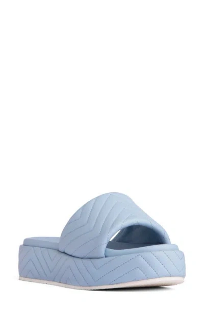 Beautiisoles Deedee Platform Slide Sandal In Blue