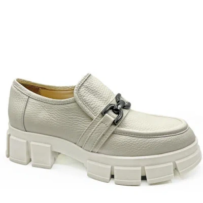 Beautiisoles Raquel Leather Loafer In Multi