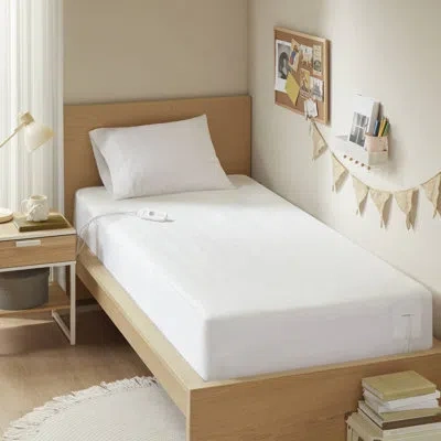 Beautyrest Nonwoven Heated Mattress Pad In White