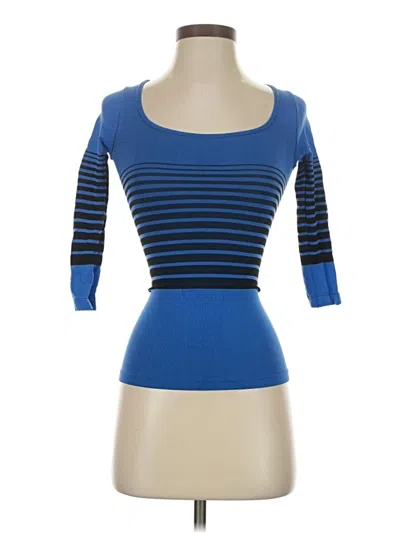 Pre-owned Bebe 3/4 Sleeve T-shirt In Blue
