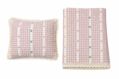 Bebe Bella Girl Knit Floral Blanket Pillow Set In Pink
