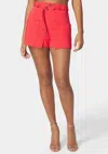 BEBE BELTED PATCH POCKET SKORT