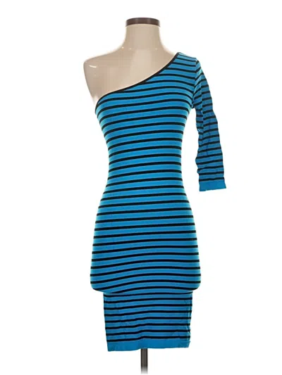 Pre-owned Bebe Casual Dress In Blue