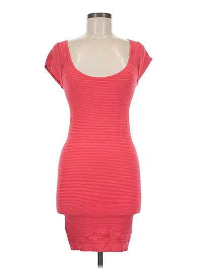 Pre-owned Bebe Casual Dress In Red