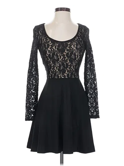 Pre-owned Bebe Cocktail Dress In Black