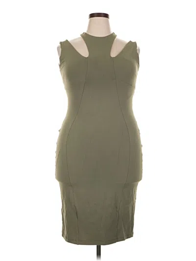Pre-owned Bebe Cocktail Dress In Green