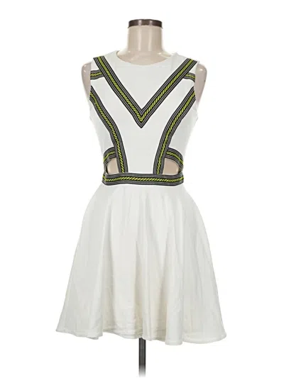 Pre-owned Bebe Cocktail Dress In White