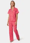 Bebe Marshmallow Printed Notch Collar Pant Set In Crimson
