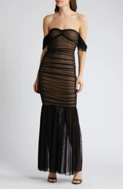 Bebe Off The Shoulder Mesh Mermaid Gown In Blk,nude