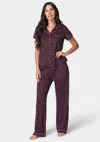 Bebe Printed Notch Collar Pant Set In Black