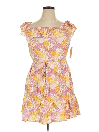Pre-owned Bebop Casual Dress In Yellow