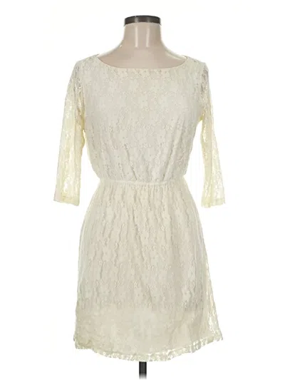 Pre-owned Bebop Cocktail Dress In Ivory
