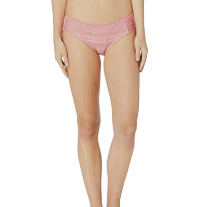 Becca Color Play Double Ric Rac Hipster In Geranium In Multi