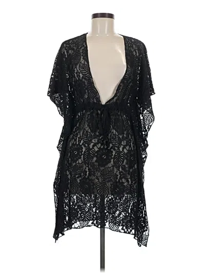 Pre-owned Becca Kimono In Black