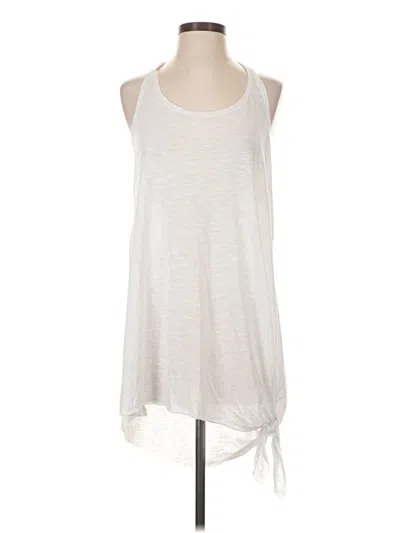 Pre-owned Becca Sleeveless T-shirt In Ivory