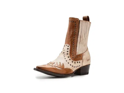 Bed Stu Raise In Brown