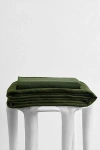 Bed Threads French Flax Linen Sheet Set In Olive At Urban Outfitters In White