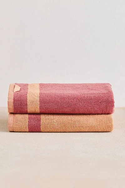Bed Threads Two-toned Bath Towels Set In Terracotta/pink Clay At Urban Outfitters
