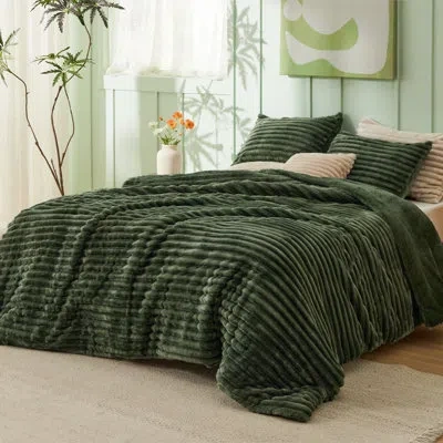 Bedsure Best Seller  Flannel Striped Comforter Set In Olive Green