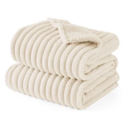 Bedsure Comfyfleece Reversible Dog Blanket For Large Dogs, Waterproof Washable Corduroy Fleece Couch Protect In Marshmallow