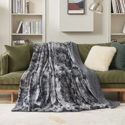Bedsure Fuzzy Reversible Blanket, Plush And Furry Faux Fur In Light Gray