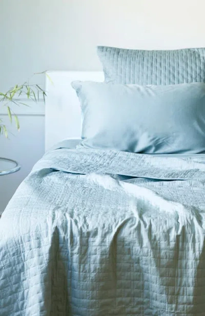 Bedvoyage Luxury 100% Viscose Cooling Quilted Brick Coverlet