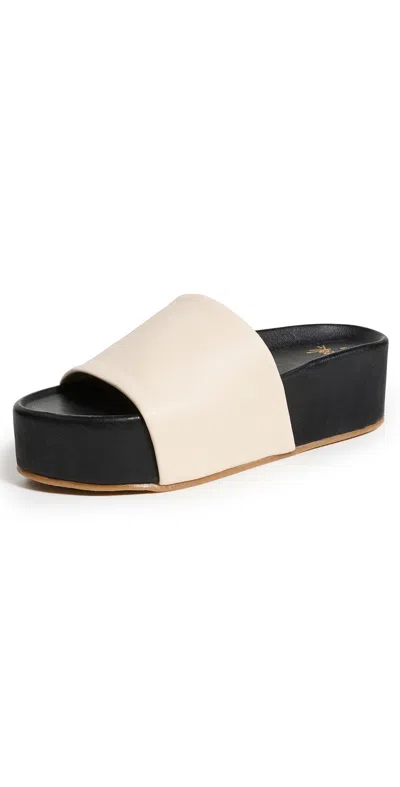 Beek Albatross Sandals Eggshell/black